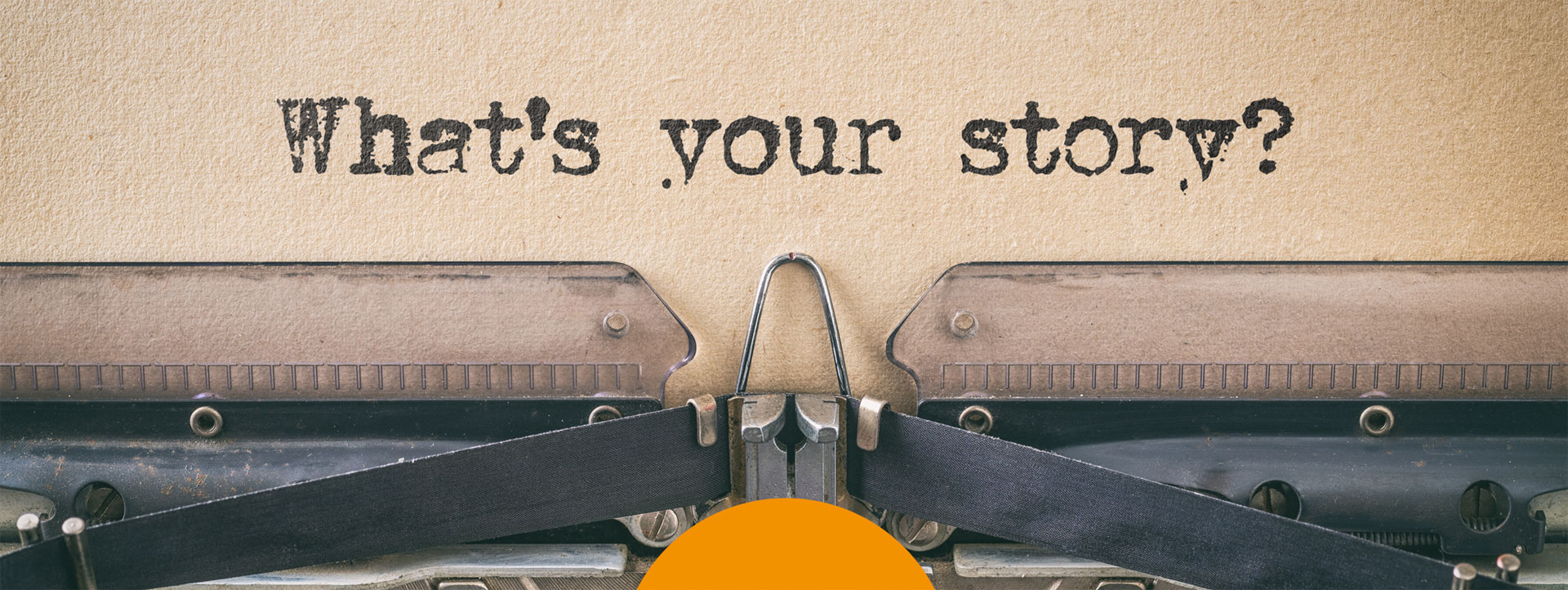 What's your story Vintage Schreibmaschine mit Text auf Blatt geschrieben: What's your story?